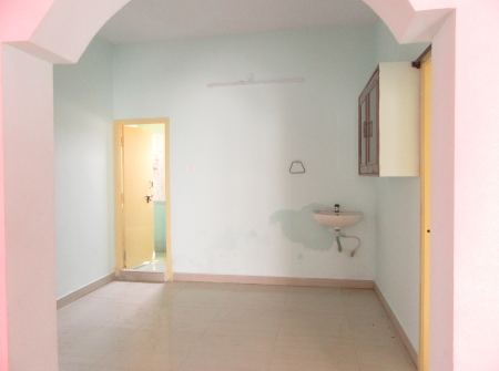 6) Li Id : 120 - Dinning Hall .JPG